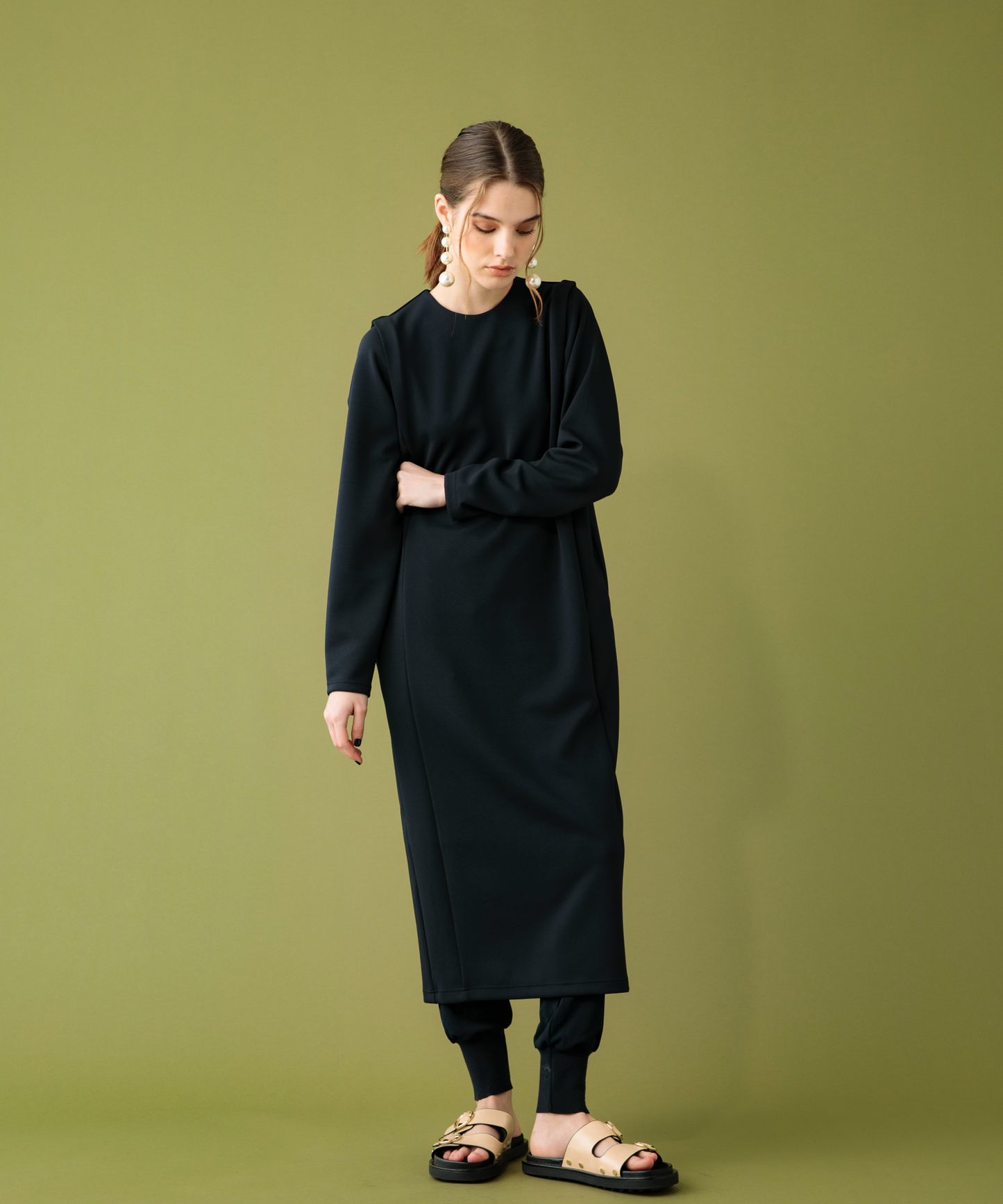 【再入荷】COCOON BOLUME CUT DRESS