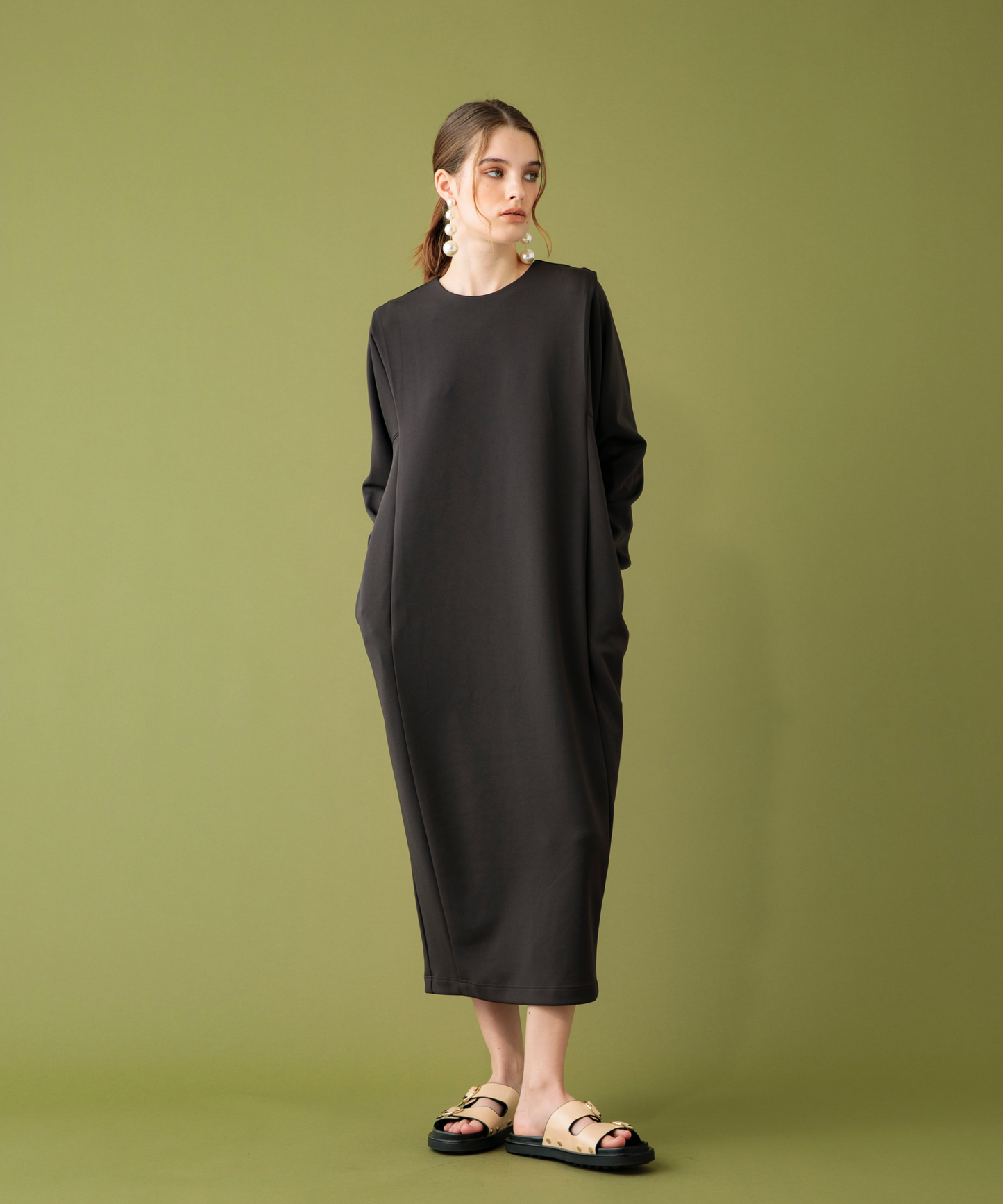 【再入荷】COCOON BOLUME CUT DRESS