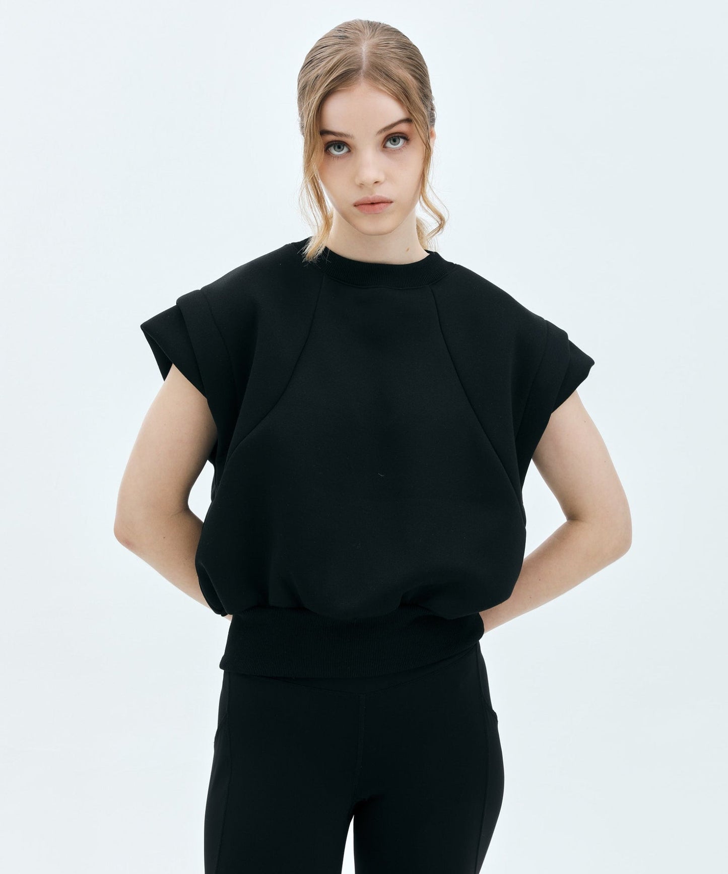BONDING CAP SLEEVE TOP