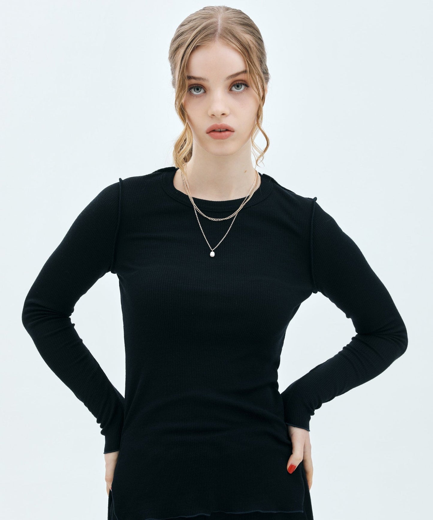 CREW NECK WOOL RIB KNIT TOPS