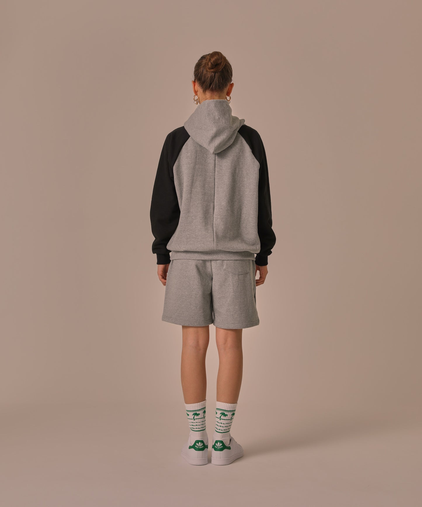 BI-COLOR RAGLAN HOOD SWEAT★