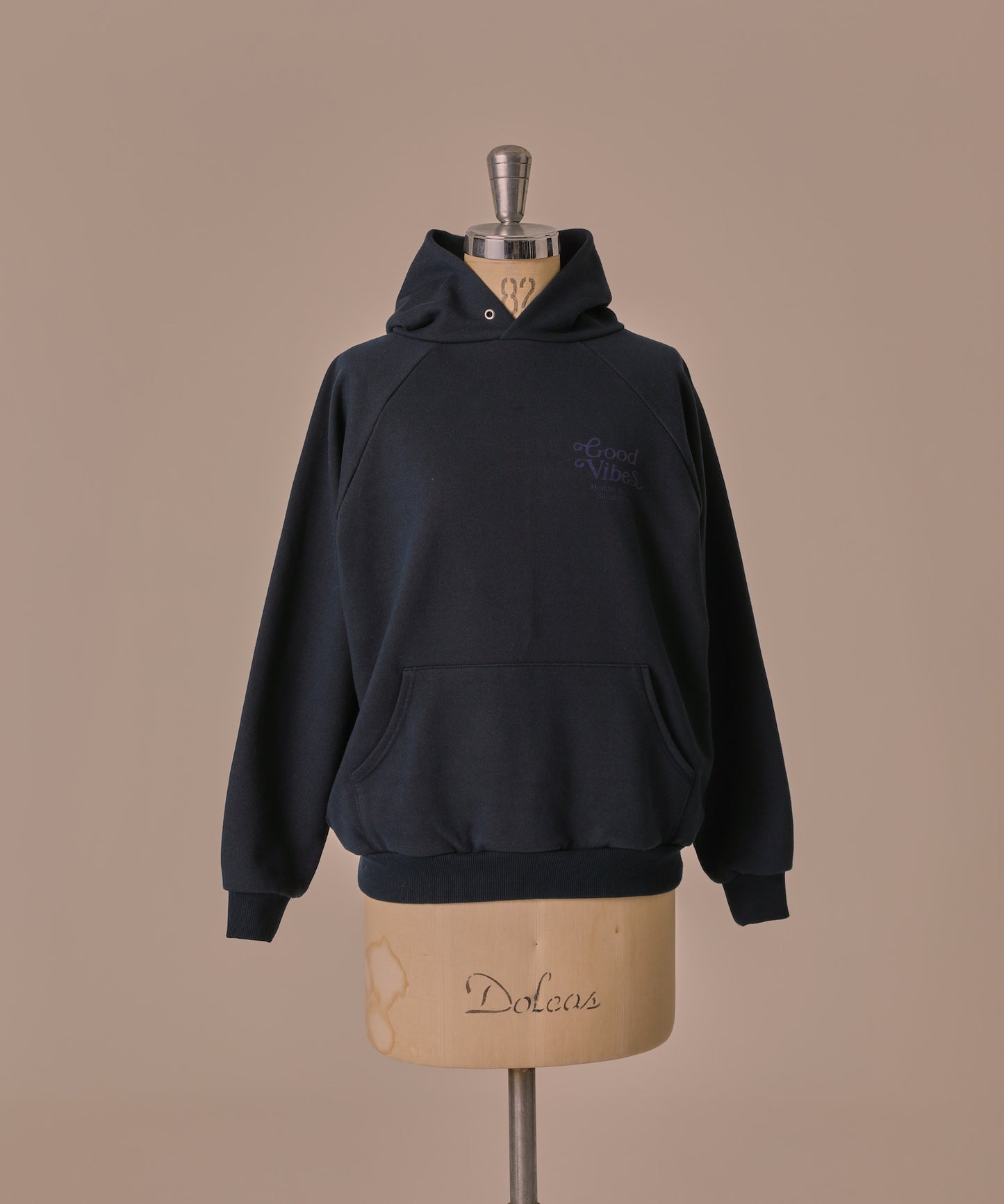 BI-COLOR RAGLAN HOOD SWEAT★