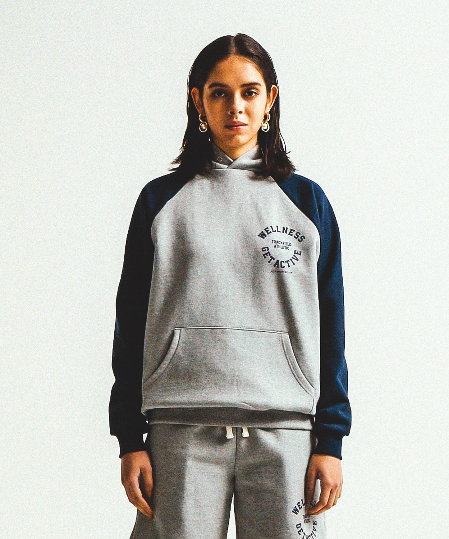 BI-COLOR RAGLAN HOOD SWEAT★