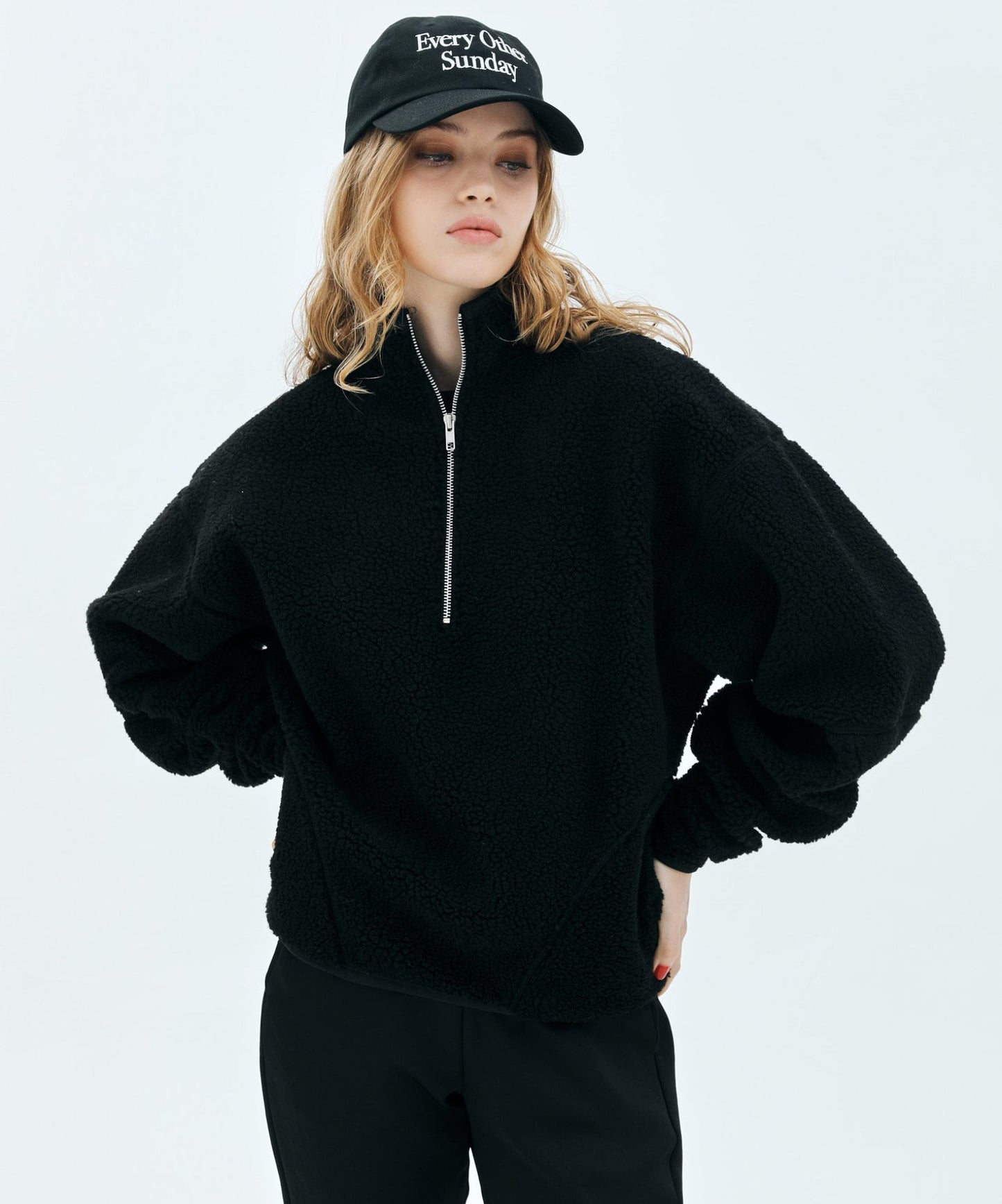 ZIP FREECE PULLOVER