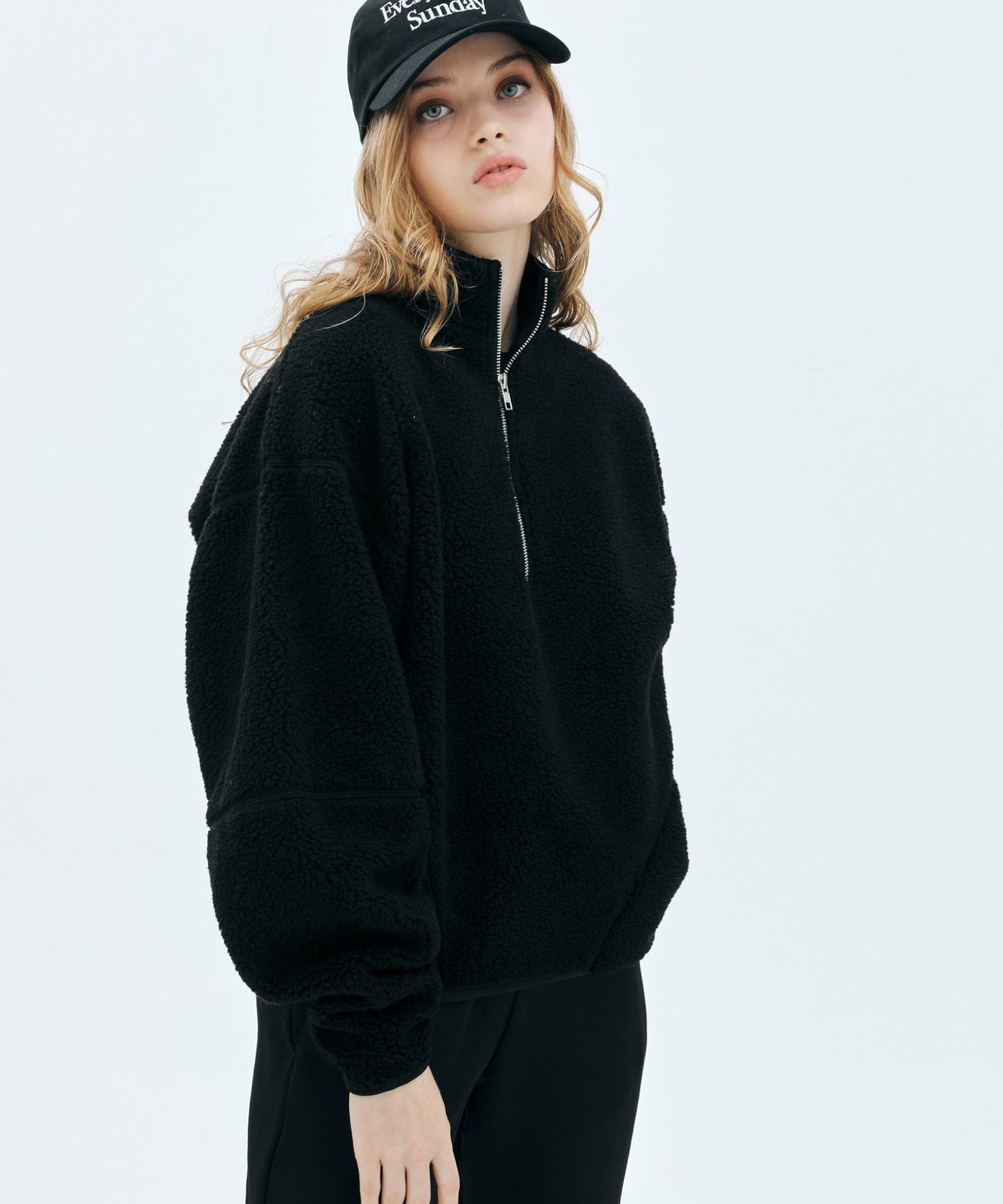 ZIP FREECE PULLOVER