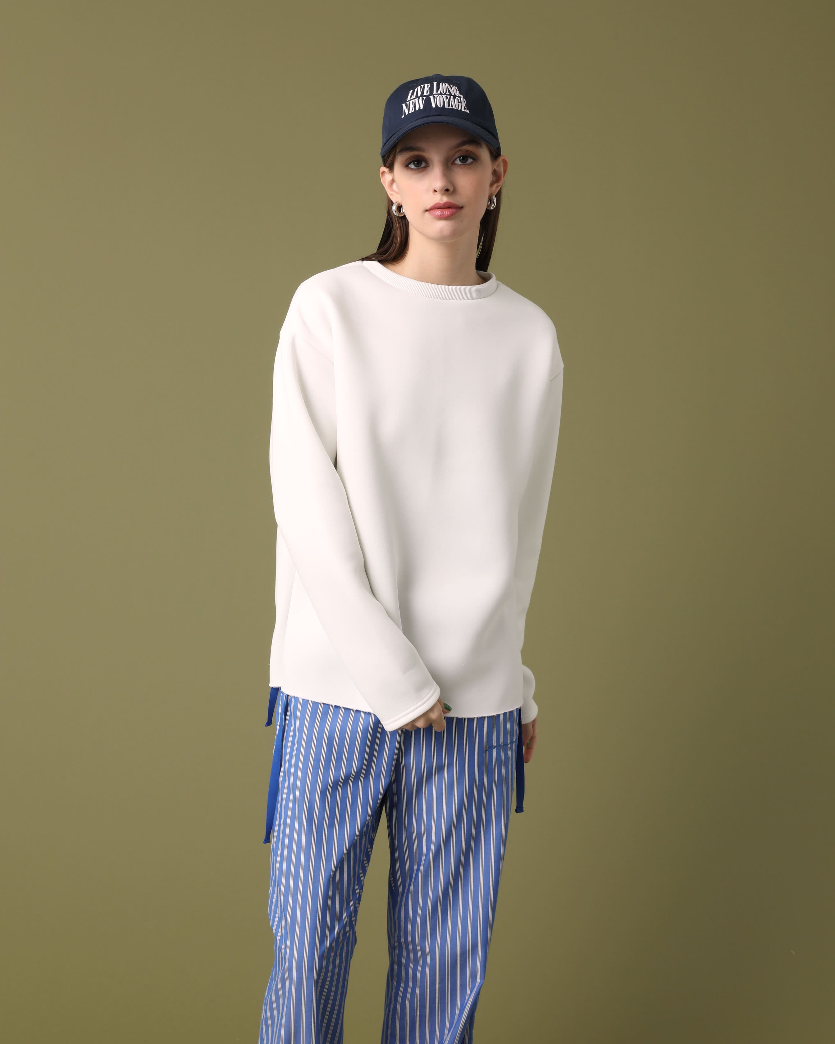 BONDING CUT LONG SLEEVE TOP