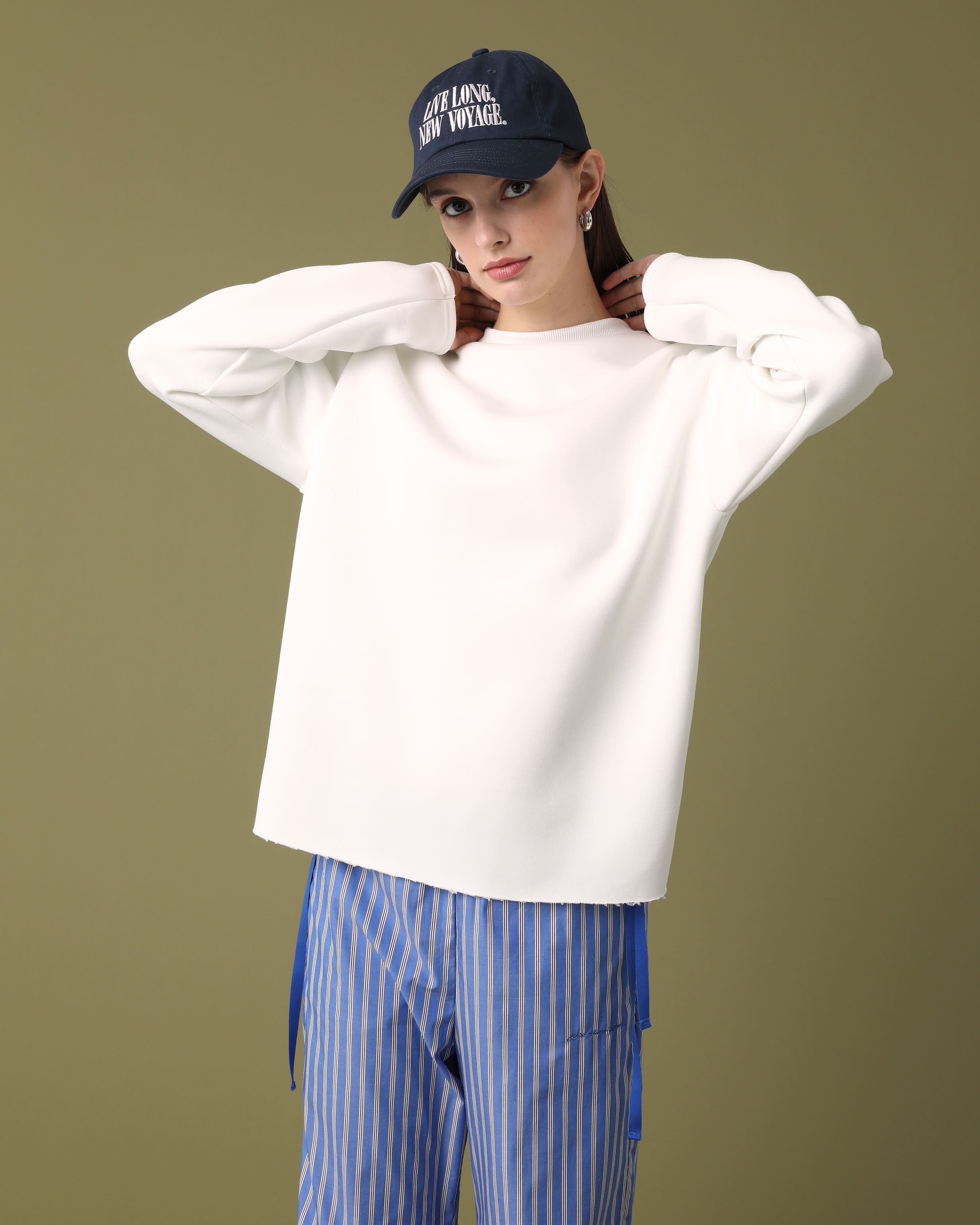 BONDING CUT LONG SLEEVE TOP